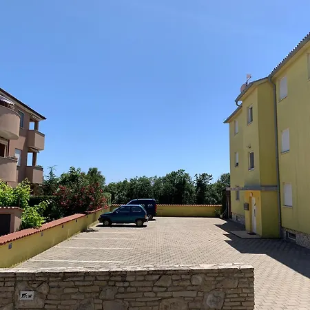 Apartament Saraja
